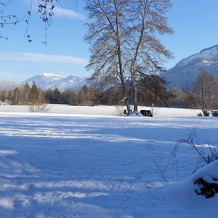 Seehaus Kaernten 펜션 Saager